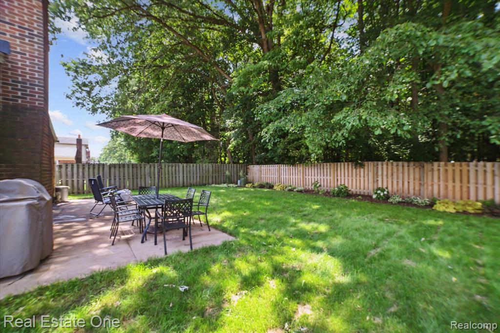 8409 Sandpiper Street, Canton, MI 48187 — Photo 28