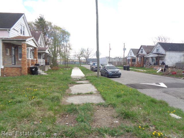 11670 SAINT LOUIS Street, Hamtramck, MI 48212 — Photo 7