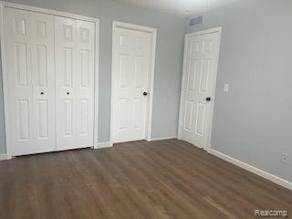 224 PARK GREEN Drive, Lake Orion, MI 48362 — Photo 2