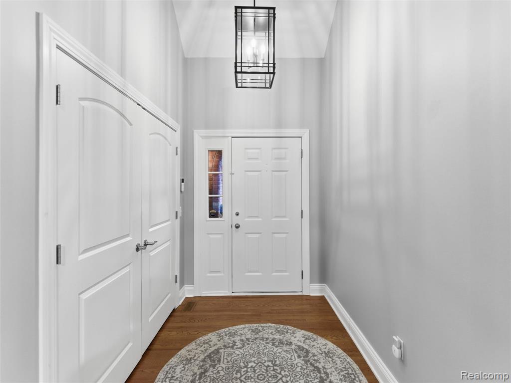 4495 Maybee Road, Lake Orion, MI — Photo 9