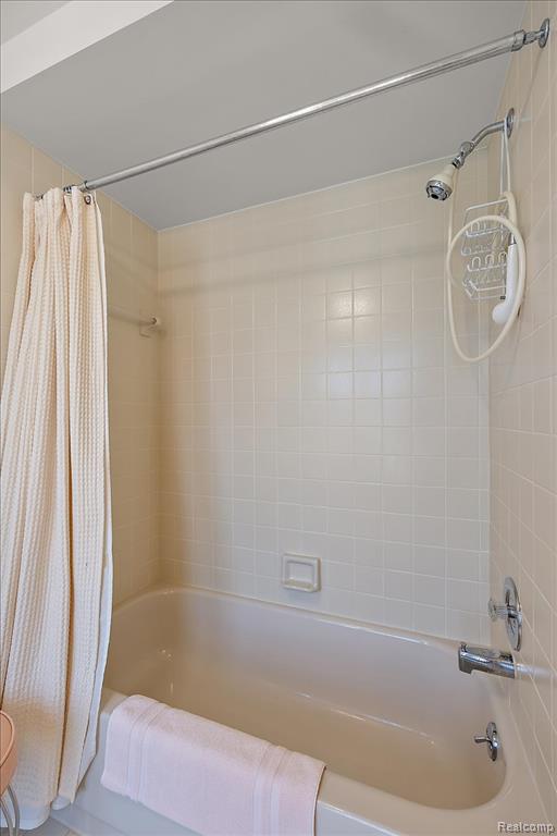 4415 Cahill Drive, Troy, MI 48098 — Photo 33