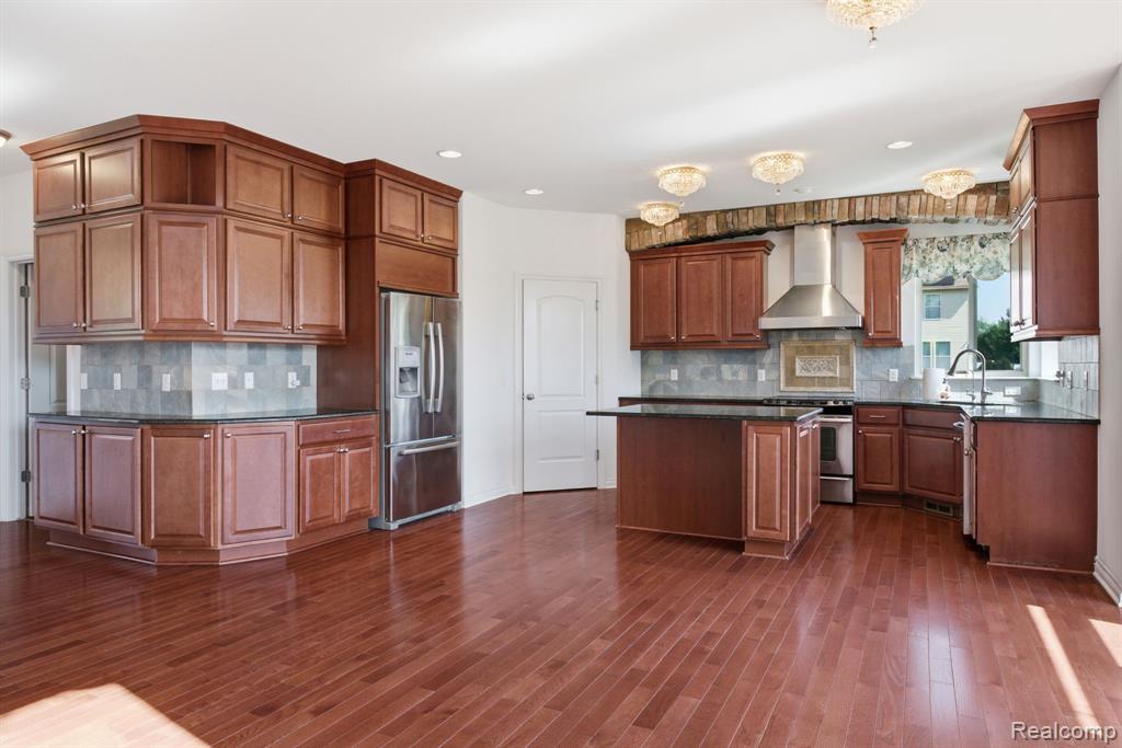 4267 Chandi Court, Ypsilanti, MI 48197 — Photo 18