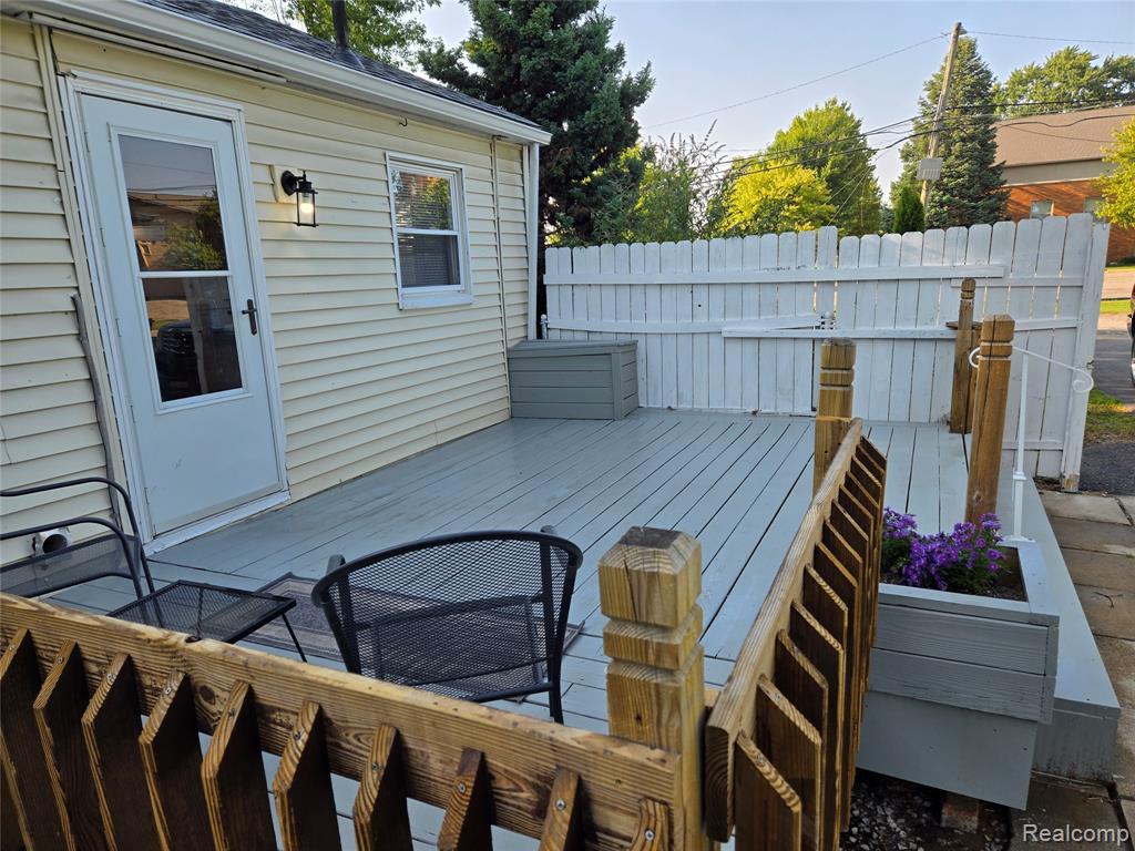43982 North Avenue, Clinton Twp, MI 48036 — Photo 24