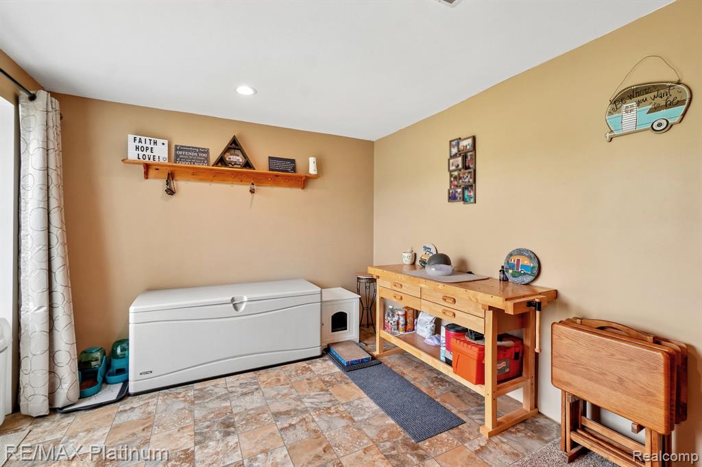 11704 Glen Mary, Byron, MI 48418 — Photo 42