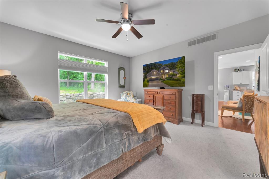 521 Heritage Ridge Drive, Milford, MI 48381 — Photo 20