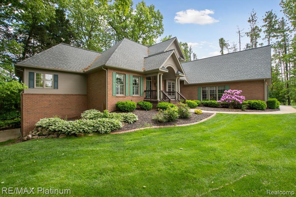 8257 Abalone Way, Pinckney, MI 48169 — Photo 55
