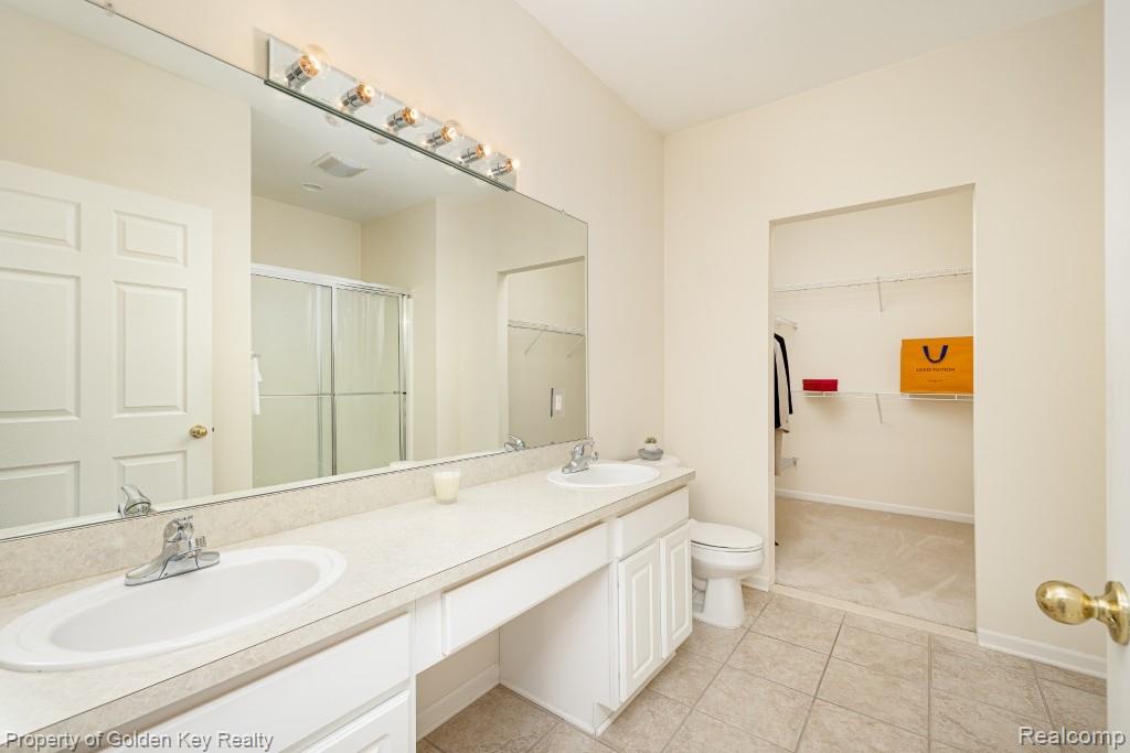 1160 Abbey Court, Westland, MI — Photo 22