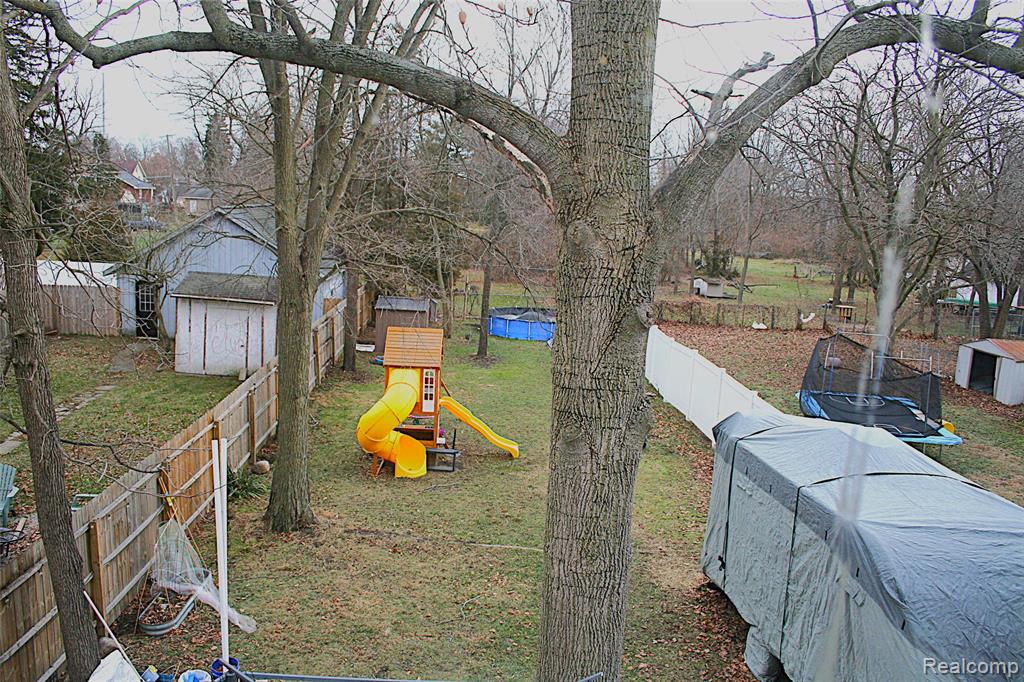 635 Laplaisance Road, Monroe, MI 48161 — Photo 17