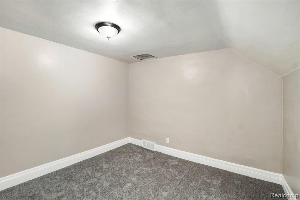 407 E Elizabeth Street, Fenton, MI 48430 — Photo 21