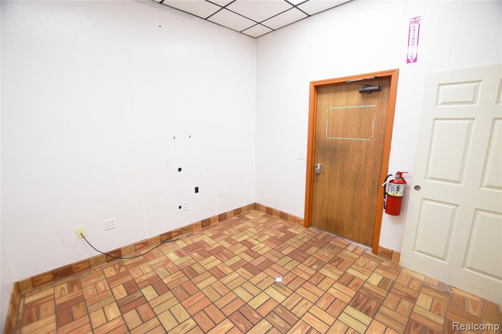1344 E Bristol, Burton, MI 48529 — Photo 10