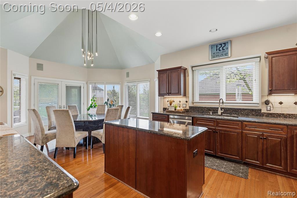 55405 Whitney Drive, Shelby Twp, MI 48315 — Photo 12