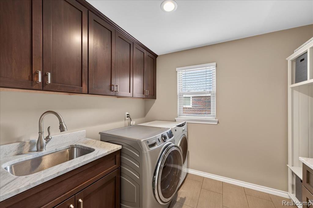 20196 Huron Drive, Clinton Twp, MI 48038 — Photo 33