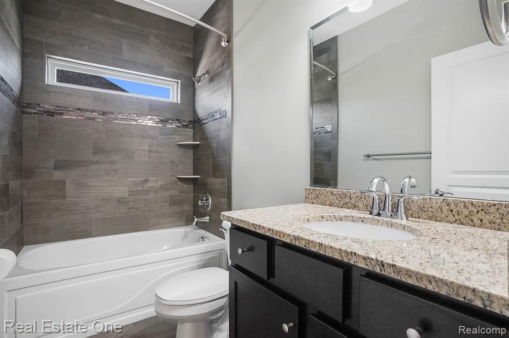 62752 Sawgrass Drive, Washington, MI — Photo 24