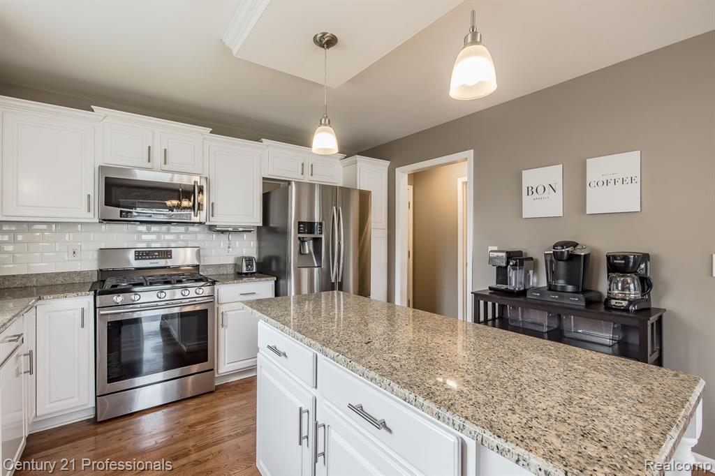 4482 RED OAK Boulevard, Waterford, MI 48329 — Photo 19