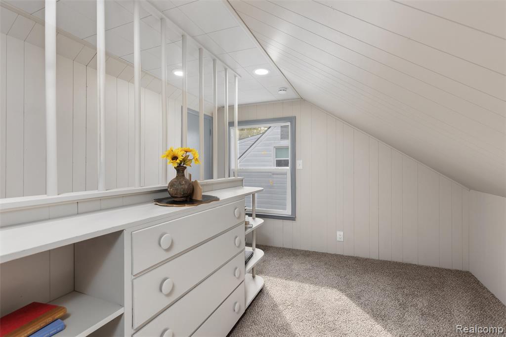 77 W Brickley Avenue, Hazel Park, MI 48030 — Photo 13