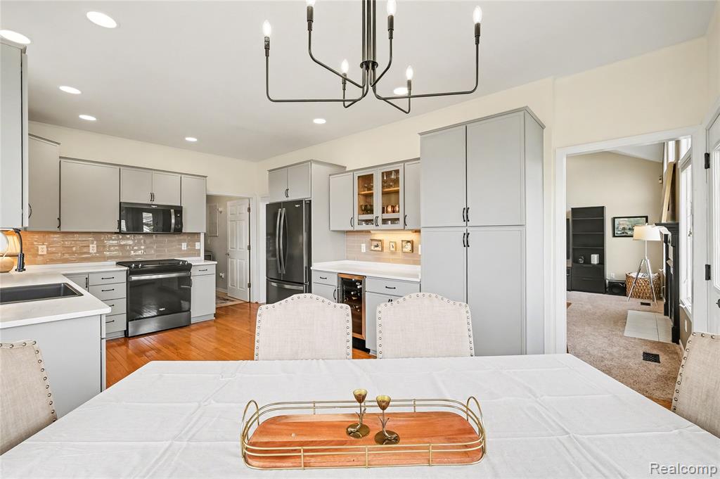 5143 Territorial Road, Grand Blanc, MI 48439 — Photo 5