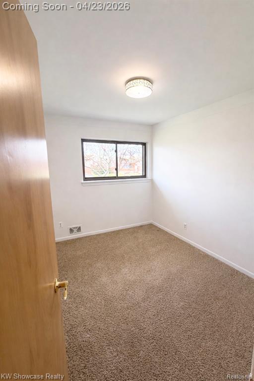 6206 Berwyn Street, Dearborn Heights, MI 48127 — Photo 7