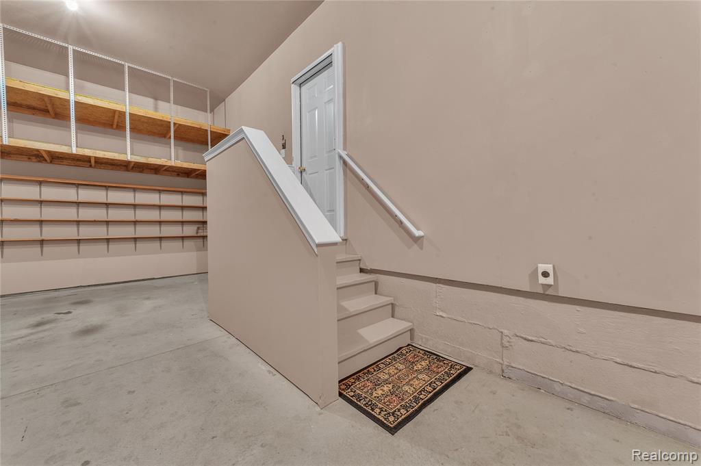 26738 Canterbury Circle, New Boston, MI 48164 — Photo 25