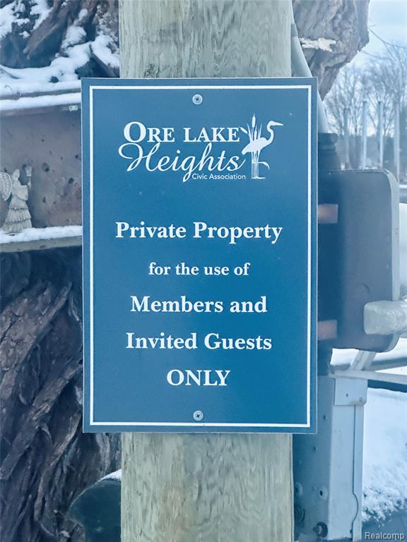 8092 Halfway Drive, Brighton, MI 48116 — Photo 7
