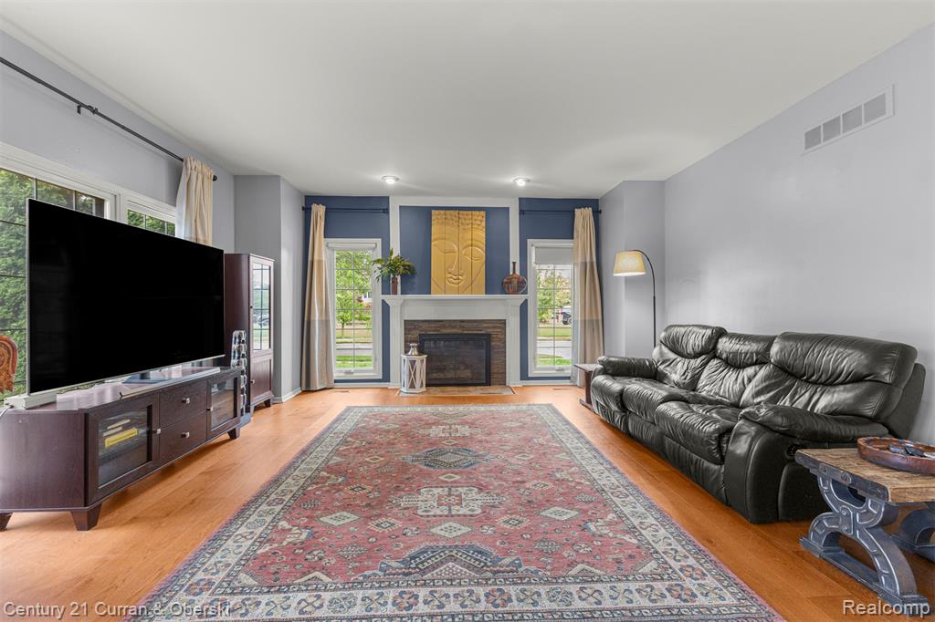 756 Sandalwood Road, Canton, MI 48188 — Photo 17