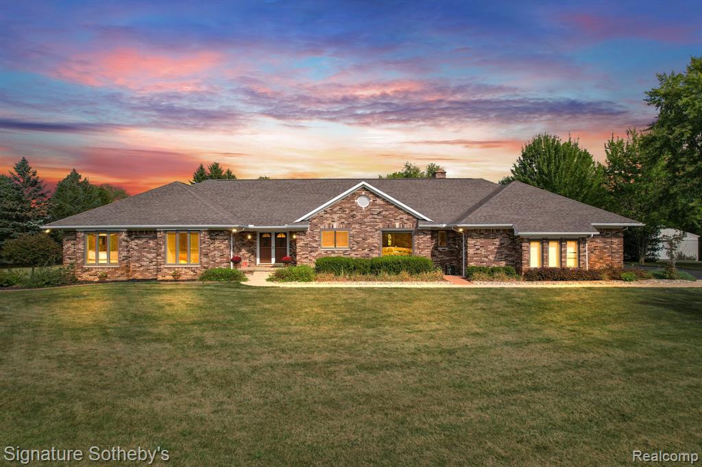 840 Eager Road, Howell, MI 48843 — front exterior