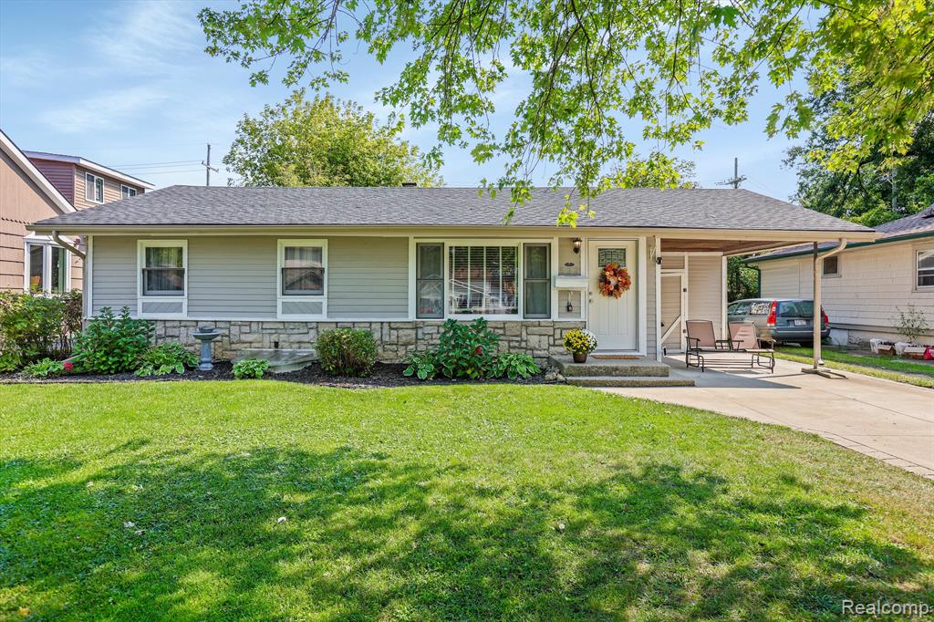 532 Elizabeth Street, Milford, MI 48381 — Photo 2