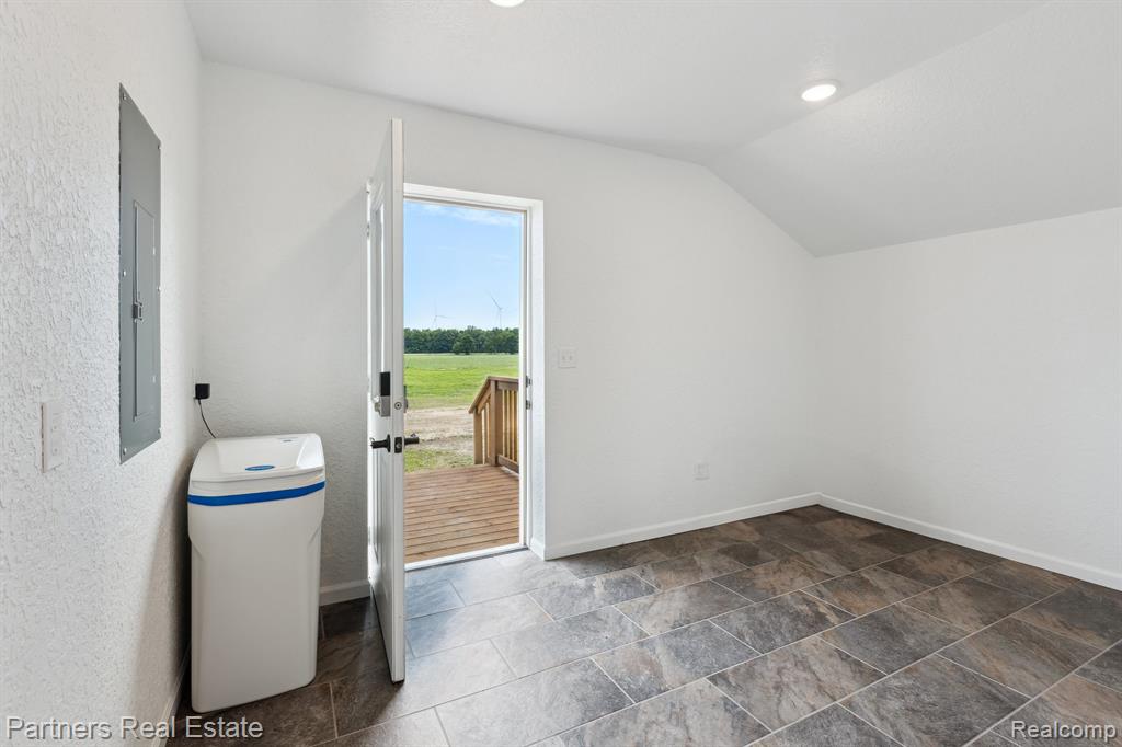 4798 N Loomis Road, Mount Pleasant, MI 48858 — Photo 21
