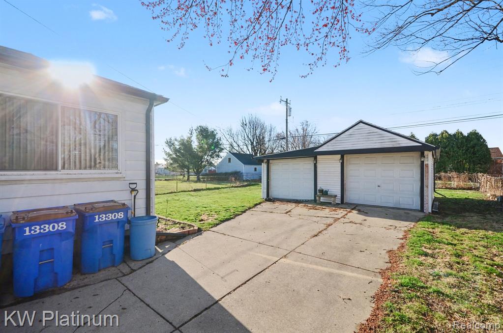 13308 Couwlier Avenue, Warren, MI 48089 — Photo 16