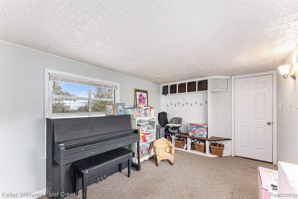 4727 Sidney Street, Shelby Twp, MI 48317 — Photo 14