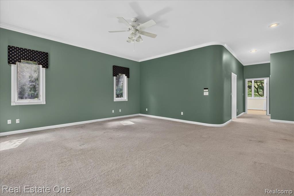 425 Courtney Road, Leonard, MI 48367 — Photo 43