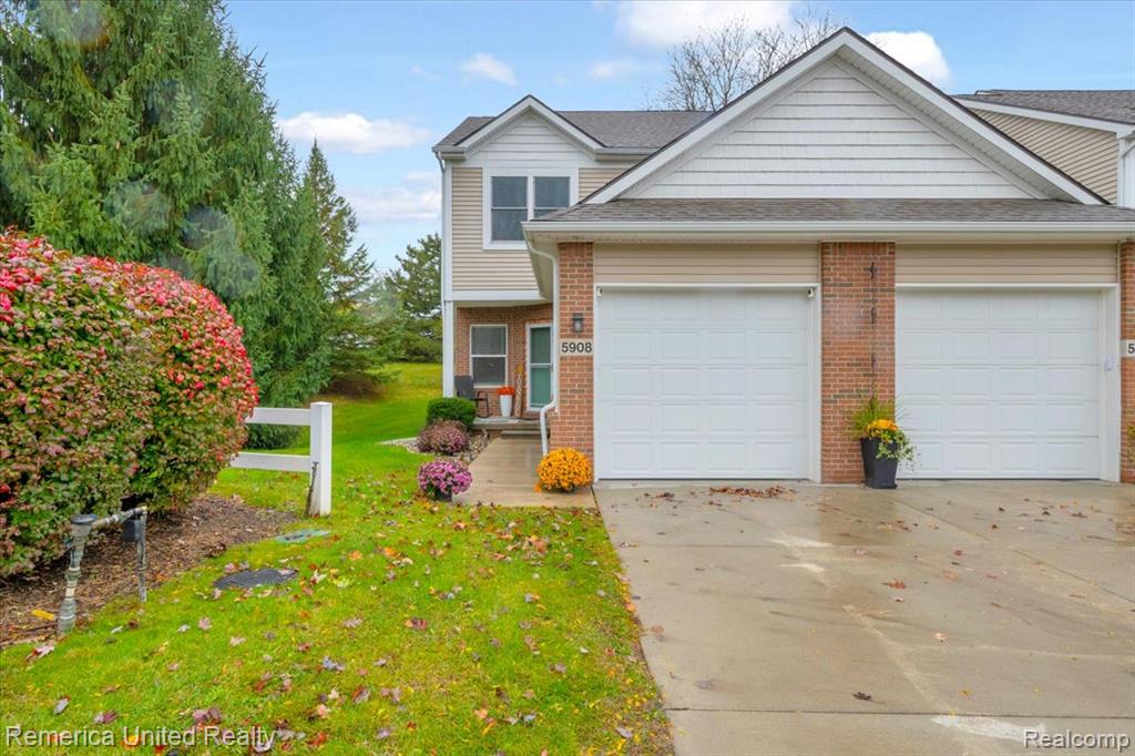 5908 Woodruff View Drive, Brighton, MI 48116 — Photo 2