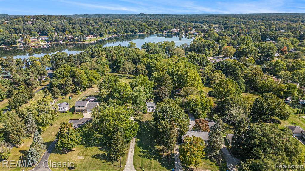 6334 Andersonville Road, Waterford, MI 48329 — Photo 21