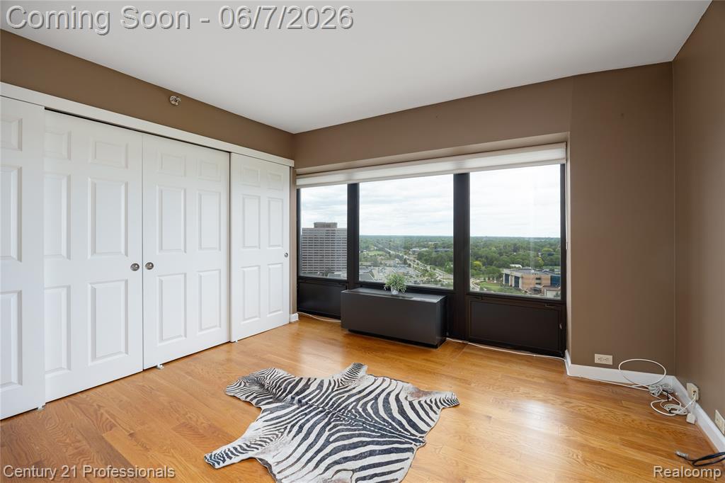 5000 Town Center, 2305, Southfield, MI 48075 — Photo 13