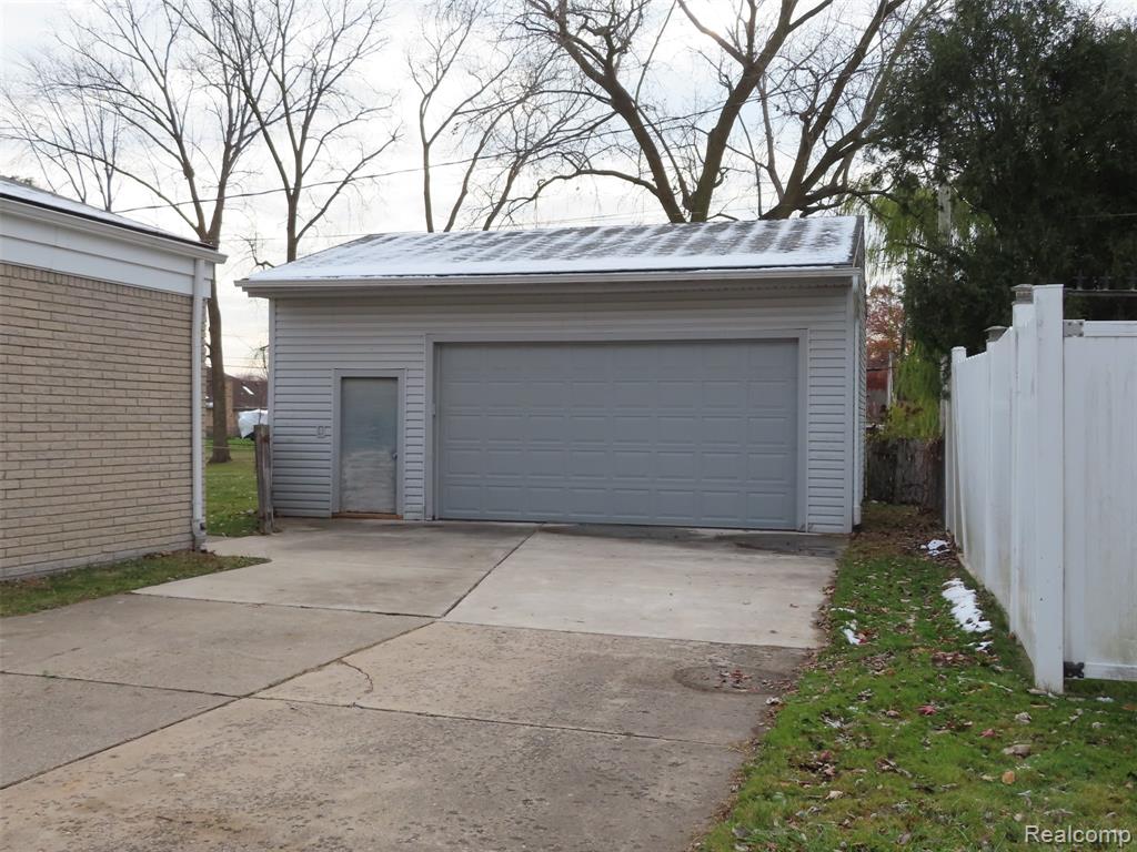 48118 Forbes Street, Chesterfield, MI 48047 — Photo 5