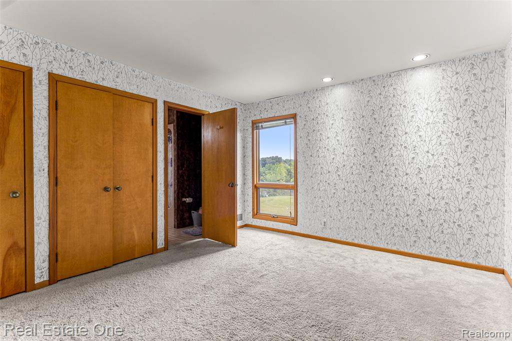 18191 Country Club Circle, Riverview, MI 48193 — Photo 42