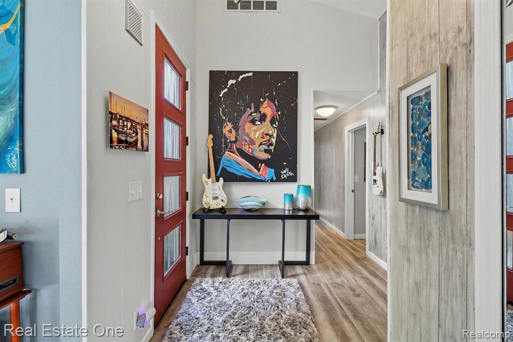 310 Pine Tree Rd Road - Photo 5