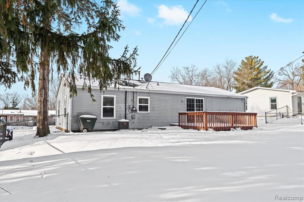 6123 Stephen, Brighton, MI 48116 — Photo 19