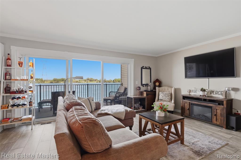 3997 River Road, 6, East China, MI — Photo 14