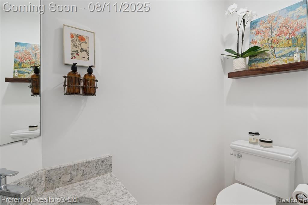 562 Burns Road, Milford, MI 48381 — Photo 26
