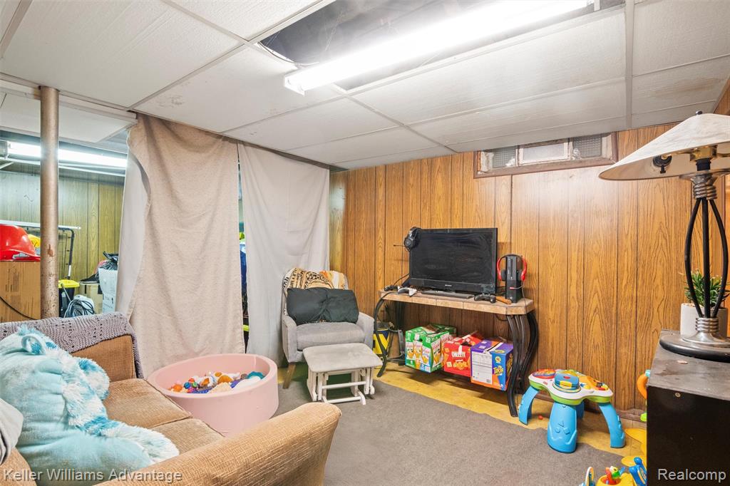 2085 Thomas Street, Lincoln Park, MI 48146 — Photo 34