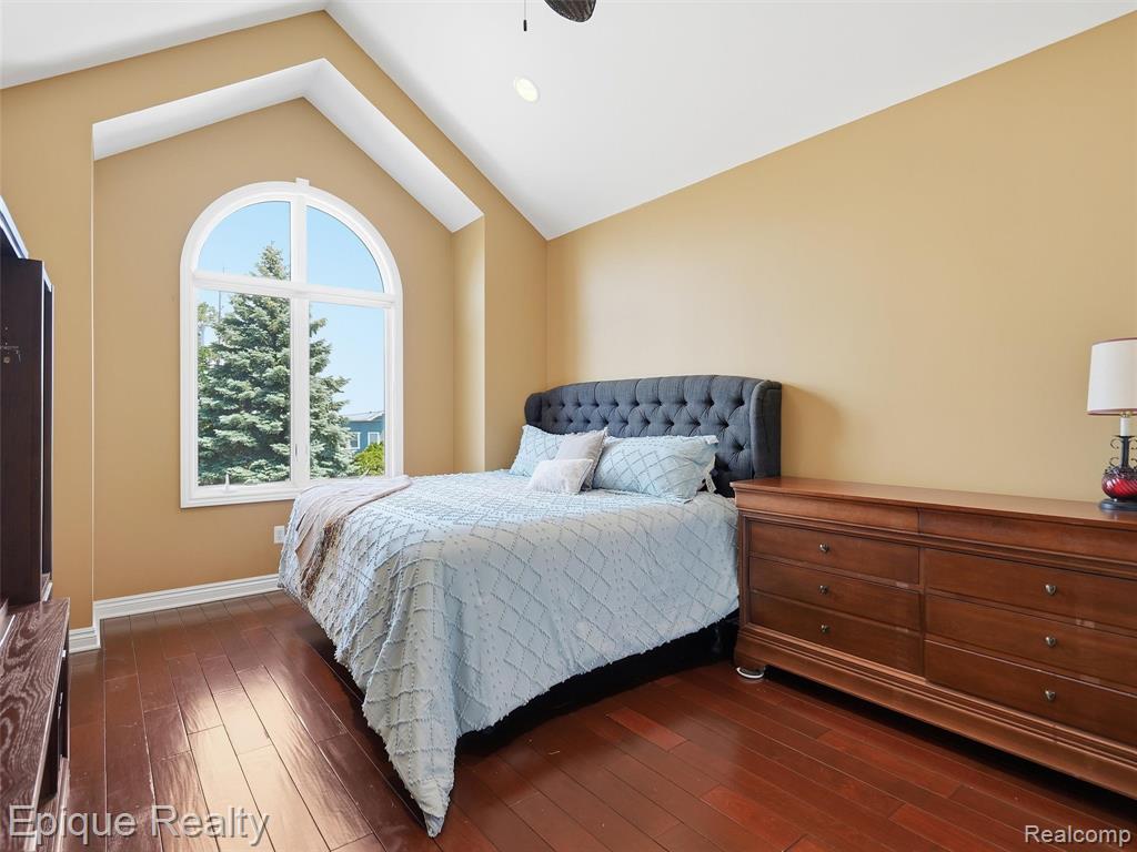 33124 N River Road, Harrison Township, MI — Photo 37