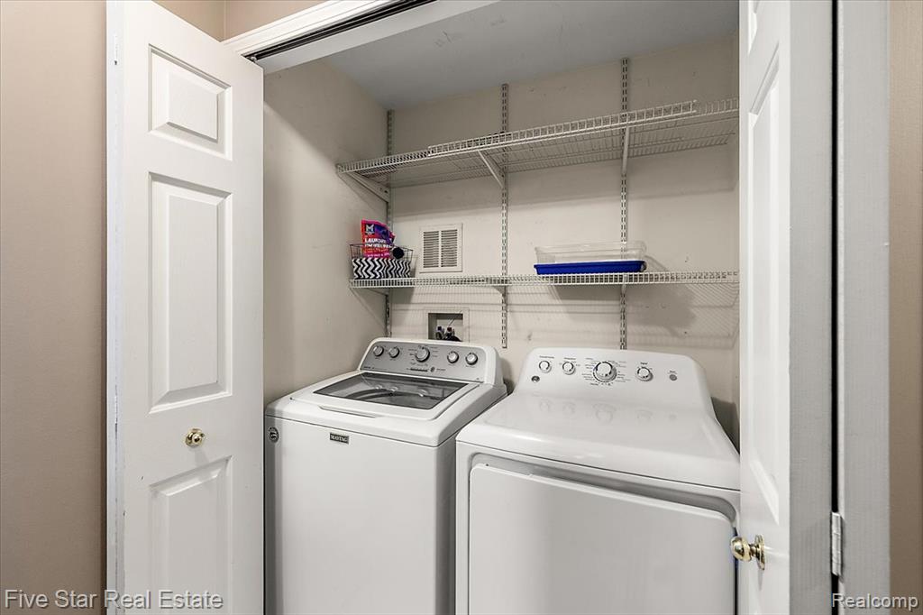 16924 Farmington Road, 93, Livonia, MI 48154 — Photo 51