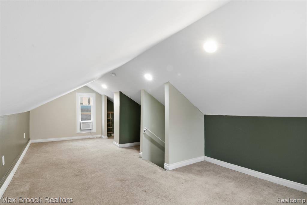 1448 E HARRY Avenue, Hazel Park, MI 48030 — Photo 14