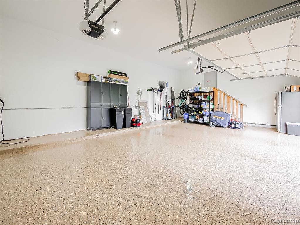 5221 Sandlewood Drive, Commerce Twp, MI 48382 — Photo 54