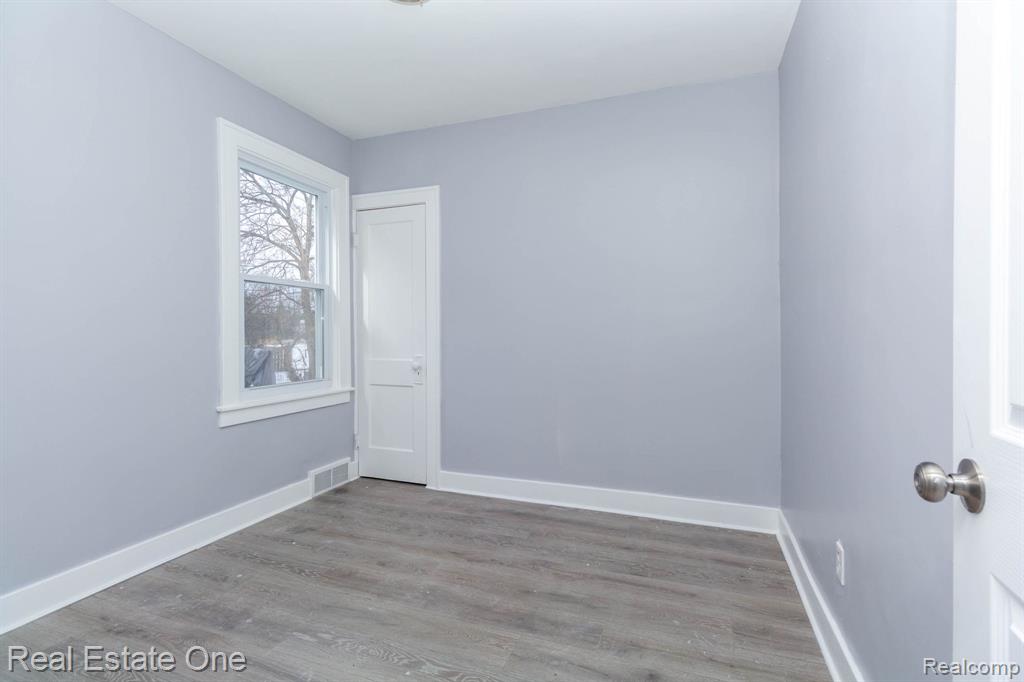 8704 Smart Street, Detroit, MI 48210 — Photo 21