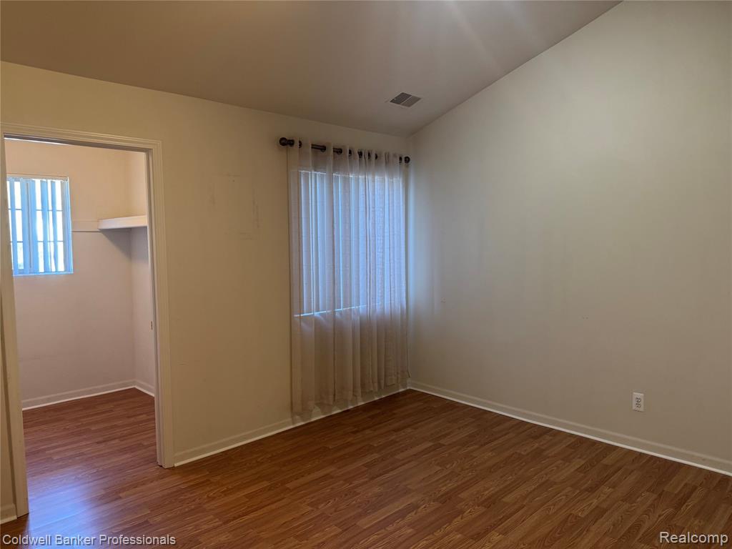 41022 Rose Lane, Clinton Twp, MI 48036 — Photo 13