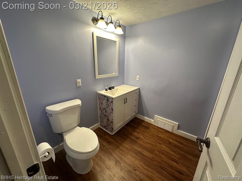 409 Lake Street, Howell, MI 48843 — Photo 15