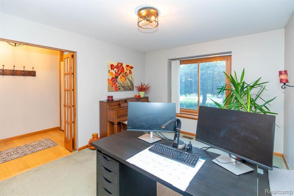 914 E LIBERTY Street, Milford, MI 48381 — Photo 20
