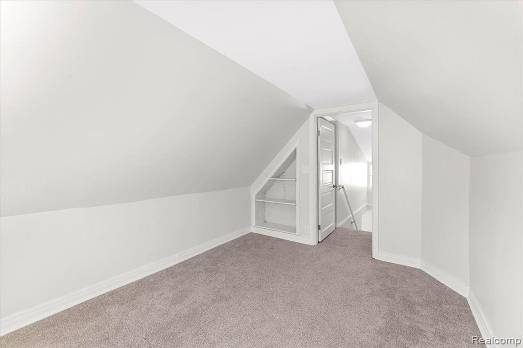 725 ORANGE Street, Wyandotte, MI 48192 — Photo 16