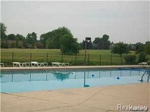 5335 BREEZE HILL, Troy, MI 48098 — Photo 21